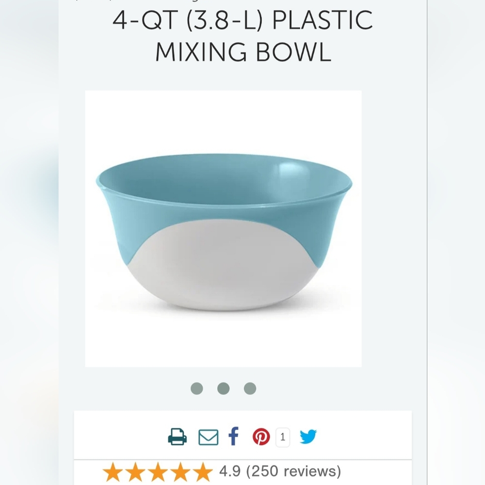 Pampered Chef Blue and White 4-Qt Mixing Bowl